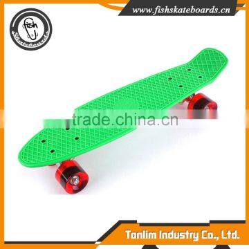 High Strength Plastic Molded globe bantam skate board