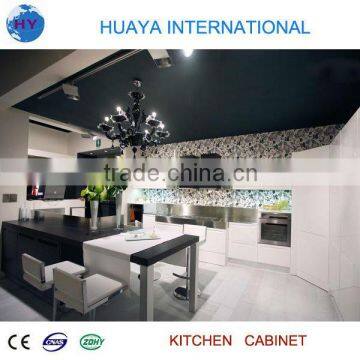 new style customized high gloss kitchen cabinet from China