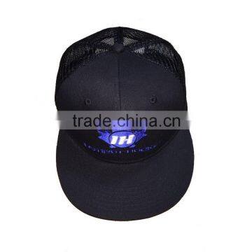 2015 Popular Flat Bill Hip Hop Trucker Hats with Custom Embroidered Logo