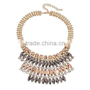 Hot Fashion Crystal Necklace Women Bib Statement Collar Chain Resin Leaves Pendant Necklace