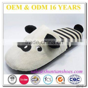 Indoor animal shaped slippers/slippers kids winter shoes