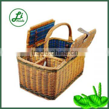 bottles picnic baskets for 4 people