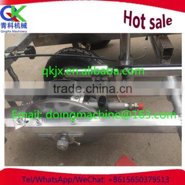 QK Machinery Supply 5cm Width Plastic Runway Marking Machine photo-3
