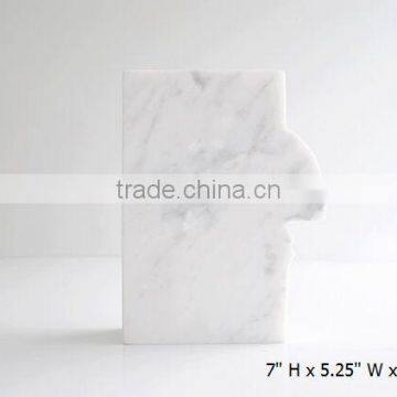 Office Display Wholesale Carrara Marble Bookends Abstract Sculpture Bookends Contemporary photo-3