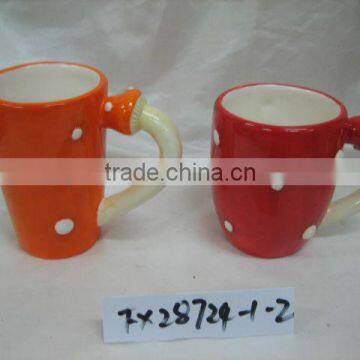 decorative ceramic coffee mug with mushroom shape