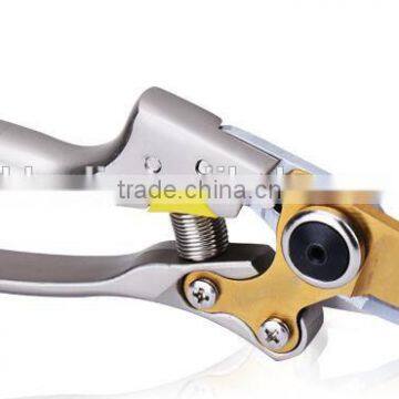 Hot Sale Garden Ratchet Pruner With Gold Yellow Coating photo-4