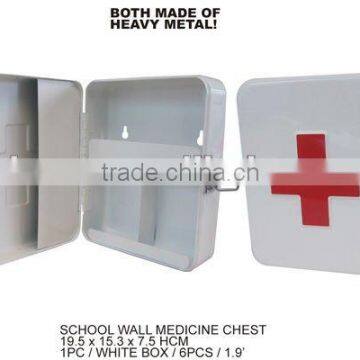 (R538) SCHOOL WALL MEDICINE CHEST