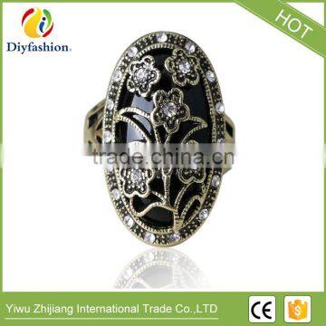 Colorful Unique Vintage Ring Oval Resin Jewelry Plating Gold Mosaic White Crystal Charm Flowers Ring For Women