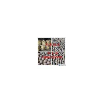 Grinding media ball for ball mills