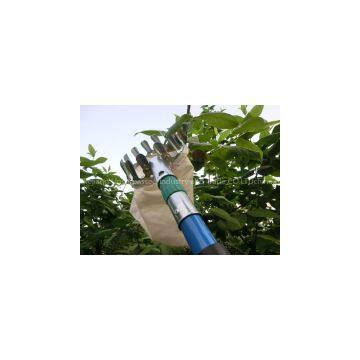 Fruit picker on telescopic handle