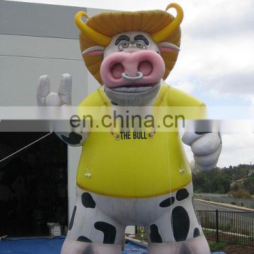 2013 Hot-Selling Giant inflatable cow for decoration