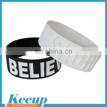 OEM Promotional Embossed Silicone Wristband