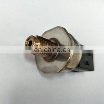 Common Rail Oil Pressure Sensor for OEM 5PP5-7 / 2897581 photo-1