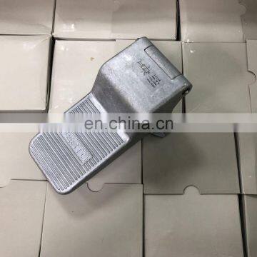 Germany Brand Pneumatic Foot Valve F-3-1/4-8 P/N 8984 on Stock photo-3