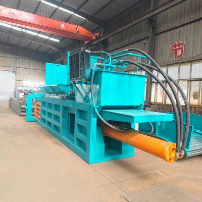 Гидравлический прессовщик для переработки отходов