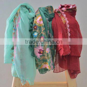 Hot Sell Fashion Beautiful Flower Embroidery Long Cotton Scarf Hejab