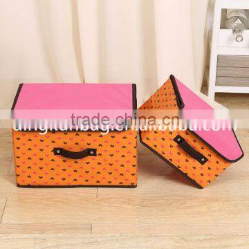 2015 newly design fashion non woven laminated cosmetic bags