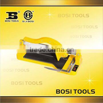 Ceramic tile cutter