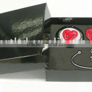 metal wedding souvenir gift set with mirror,keychain and bag hanger, various designs,ISO certified factory