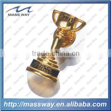 custom decorative badge 3D zinc alloy metal gold cup trophy lapel pin