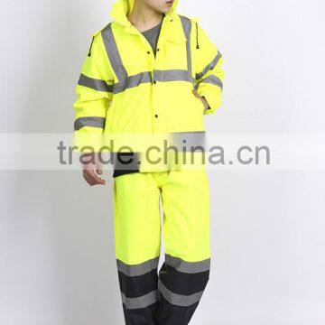 En471popular Raincoat With Reflective Strips Factory Eflective Traffic Fluoescent Unisex Raincoat Emergency Raincoat With Lining photo-3