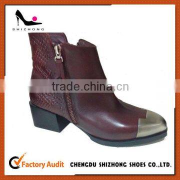 Retro style handcrafted leather ankle boot shoes with metal toe cap