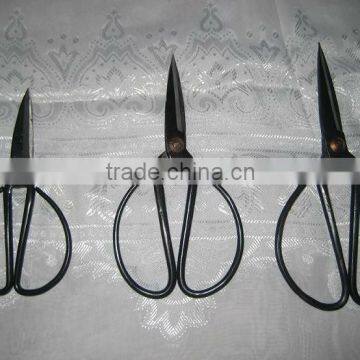 RARE ANTIQUE HAND-FORGED IRON SCISSORS FOR REENACTMENT