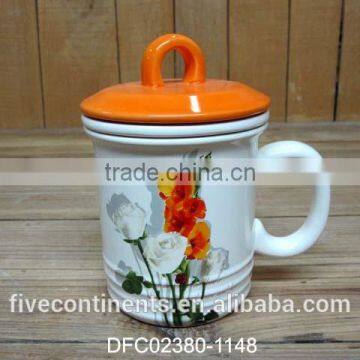 chinese ink decal ceramic tea cup set with the tea strainer and orange lid