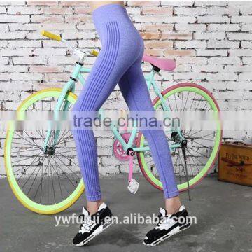 Spot goods wholesale 2016 new design yoga pants running pants