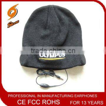 Embroidered Logo winter music hat headphone for keeping warm