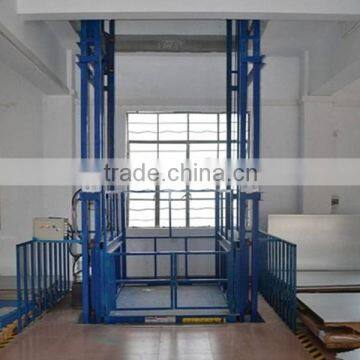 hot sales in UAE vertical construction freight platform lifts for warehouse