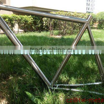 Titanium Road bike frame with inner line routing customized road bicycle frame made in china