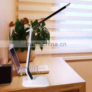 CNLIGHT LED eyecare desk lamp/light with USB port On sale cheap price study table lamp