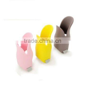 Pet Training Product Silicone Duckbill Cover Prevent Barkand Bite Toe Clip photo-4