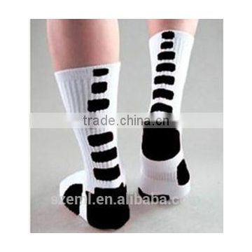 OEM Service Supply Type and LOGO basketball socks