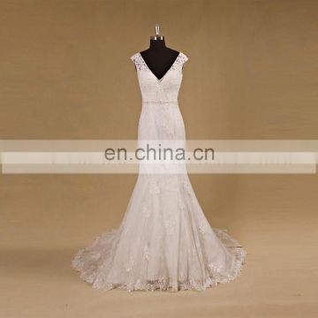 Fashionable Mermaid V Neck Water Soluble Lace Applique Beading Belt Wedding Gown