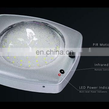 2020 new design remote control outdoor waterproof high lumen 30w led street light solar garden light with ce rosh fcc