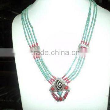 Fashion necklace