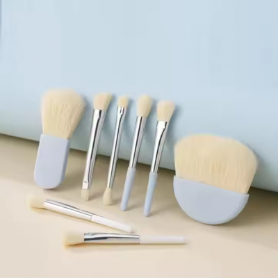 New Arrival Portable Mini Makeup Brush Set Loose Powder Concealer Fan Brush Lip Liner Travel-Friendly Makeup Brushes Small Box