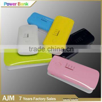 universal battery charger portable cell phone charger spare battery charger                        
                                                Quality Choice