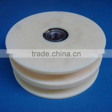 Natrual Molding Injection CNC Machining Nylon Polyamide PA6 Pulley Wheels With Bearings Manufacturer photo-3