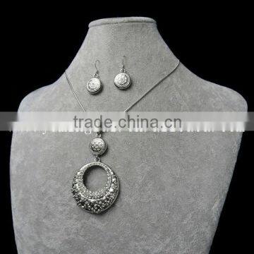 2014 fashion necklace and 2 gram gold beautiful designed earrings set