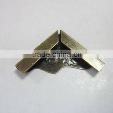 Cheap Small Fancy Metal Book Corner for Diary photo-4