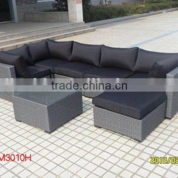 pe wicker outdoor sofa