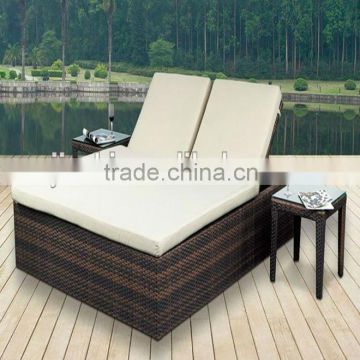 2012 rattan bed