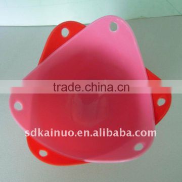 fashion design food grade silicone egg poacher