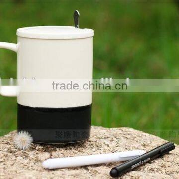 Creative Hot-selling Fashion Starbuck Black and White Meaage Promotional Gift Ceramic Office Mug With Lid Spoon and Wiring Pen photo-5