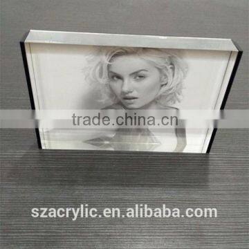 U Shape Back Acrylic Photo Block