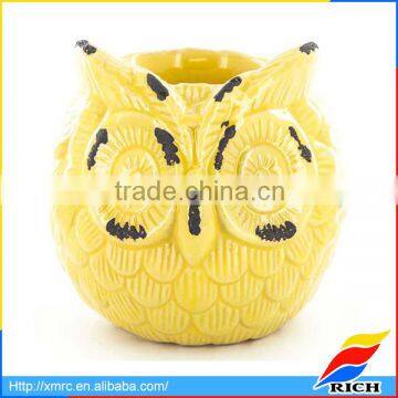 2017 New Design Yellow Ceramic Antique Effect Owl Candle Holder Home Decor