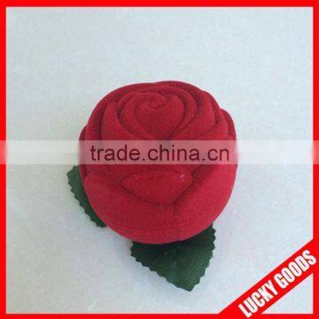Wholesale Elegant Rose Shape Velvet Ring Box photo-3